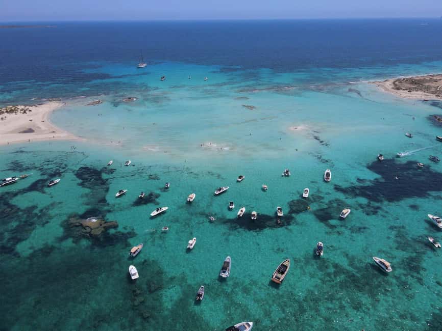 Image N°9 de Ibiza : Croisière VIP d'une demi-journée sur les plages secrètes de Formentera activité à Îles Baléares, publiée par le prestataire