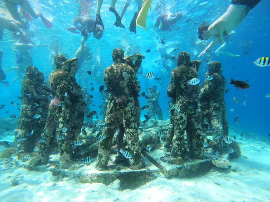 imagem n.6 de De Lombok: Viagem de 1 dia para mergulho com snorkel nas Ilhas Gili atividade em Sonda Ocidental, carregada pelo fornecedor