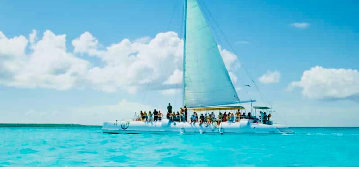 image n.8 of Punta Cana: Saona Island Tour & catamaran food & open Bar activity in Bayahibe, uploaded by supplier