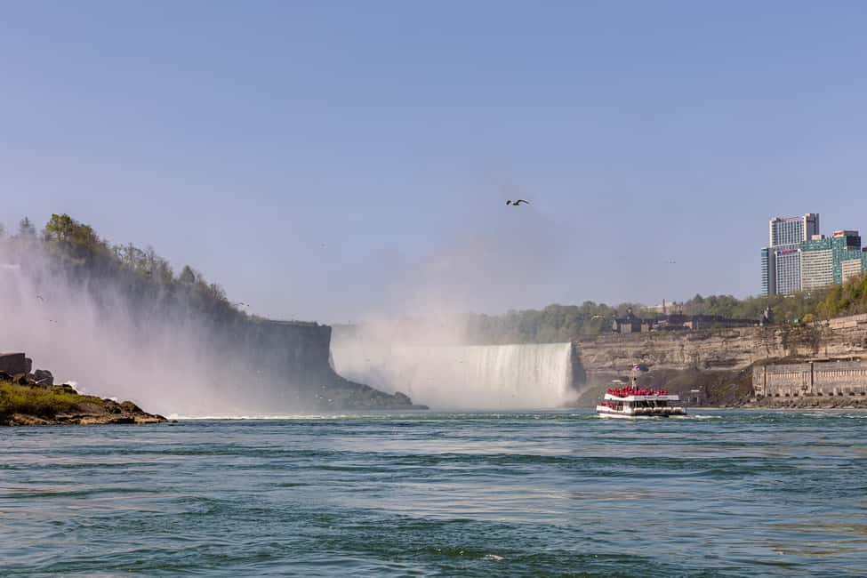 Obraz nr 35 z atrakcji Wodospad Niagara: rejs wycieczkowy i wycieczka „Journey Behind the Falls” w Wodospad Niagara w Kanadzie, przesłany przez organizatora