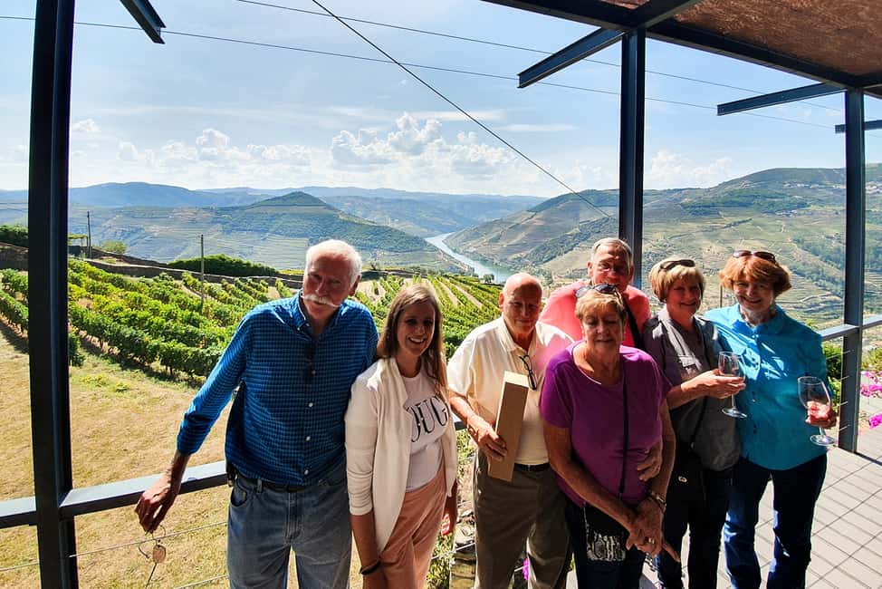 Image N°6 de Depuis Porto : Vallée du Douro avec vignobles, déjeuner et excursion en bateau activité à Région Nord, Portugal, publiée par le prestataire
