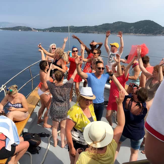 Immagine nº 15 di Dubrovnik: gita in barca di 3 ore con bevande incluse (FR, ES, EN) attività a Dalmazia, caricata dal fornitore