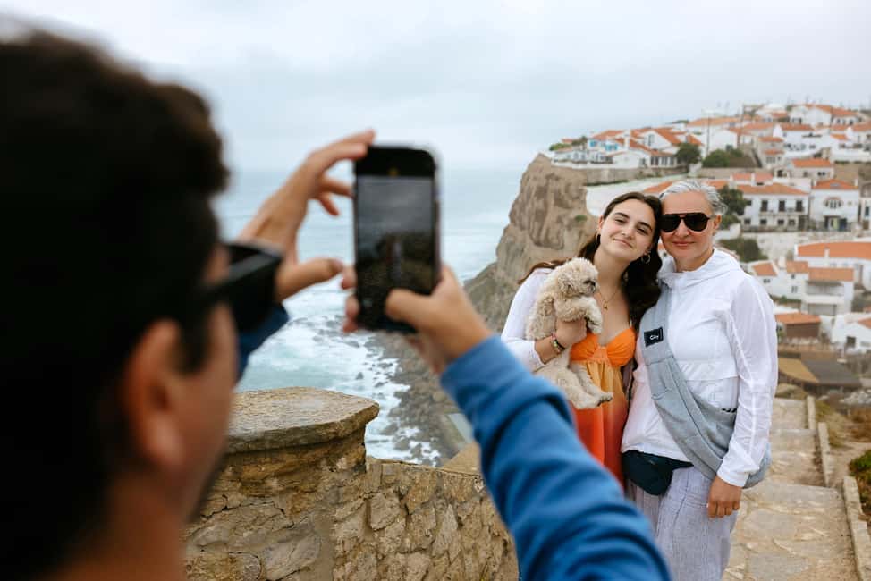 Image N°2 de Au départ de Lisbonne : Villages côtiers et visite guidée du palais de Mafra activité à Mafra, publiée par le prestataire