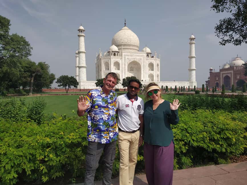 image n.4 of Agra: Taj Mahal and Mausoleum Guided Tour with Skip-the-Line activity in Agra, uploaded by supplier