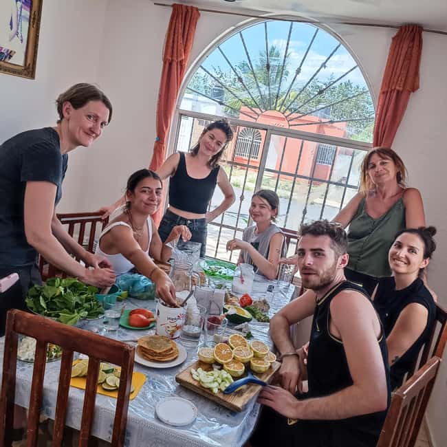 image n.1 of Cook Yucatán Food with your Merida Mom! (PDF Included!) activity in Mérida, uploaded by supplier