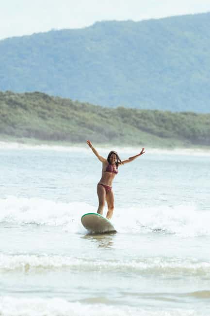 image n.1 of Surfing Lesson with Sea Wolf activity in Florianópolis, uploaded by supplier