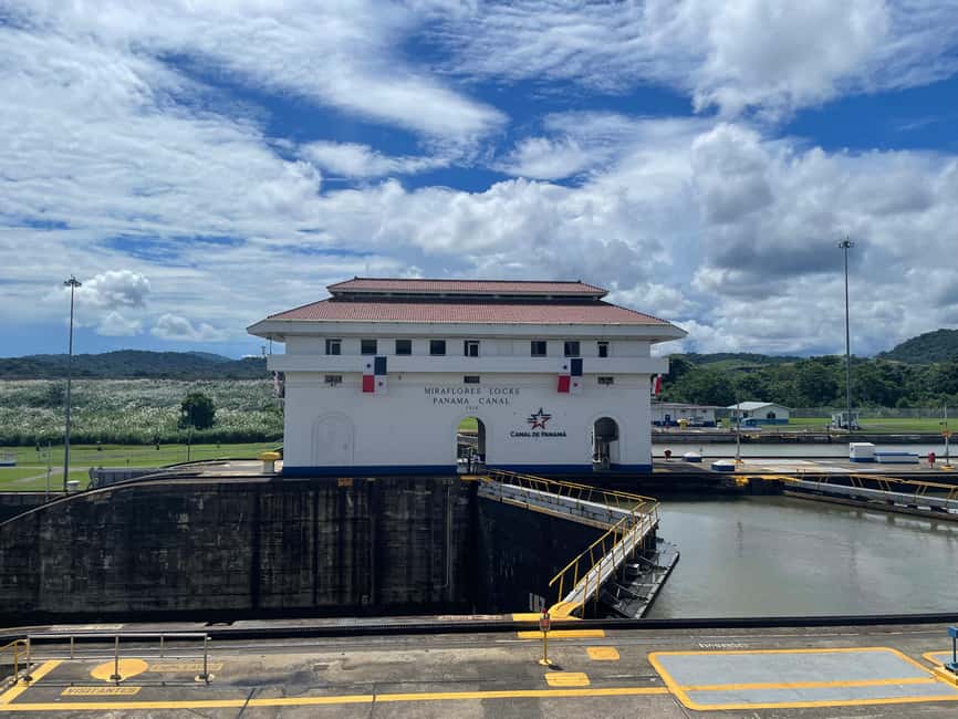 image n.7 of Panama City: Half-day tour of highlights and Panama Canal activity in Panama City, uploaded by supplier