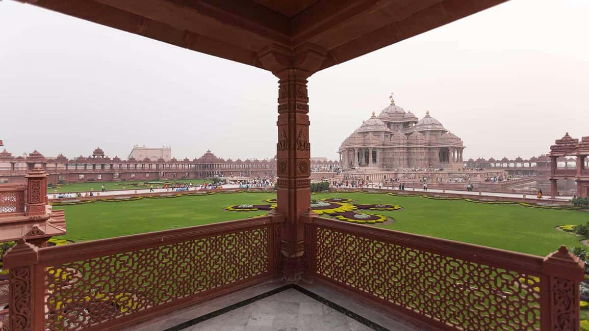 image n.11 of Delhi: Akshardham Temple Tour with Light and Water Show activity in New Delhi, uploaded by supplier