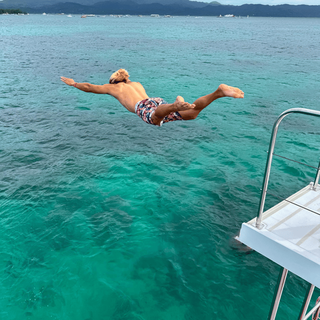 bild nr.6 av Boracay Sunset Cruise med RedWhale Party Yacht aktivitet i Catanduanes-provinsen, uppladdad av arrangören