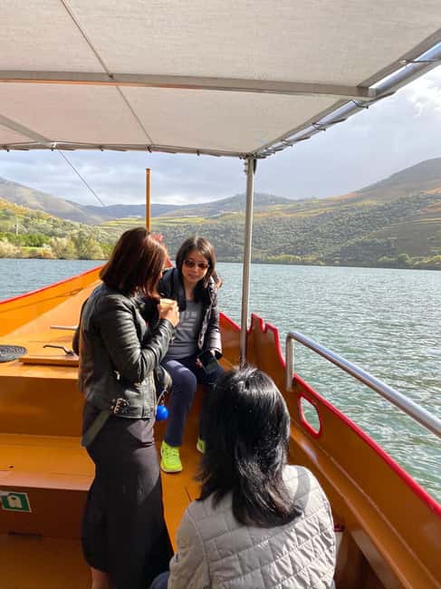 image n.6 of Porto: Douro Valley with Small Wineries, Lunch and Boat Tour activity in Norte Region, uploaded by supplier