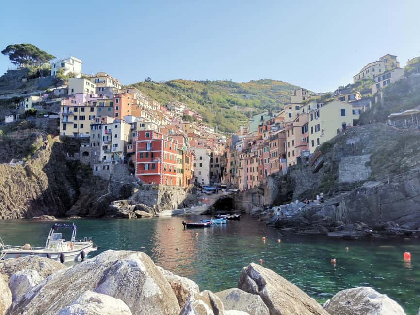 Immagine nº 6 di Da Firenze: Tour per piccoli gruppi alle Cinque Terre e a Pisa attività a Pisa, caricata dal fornitore