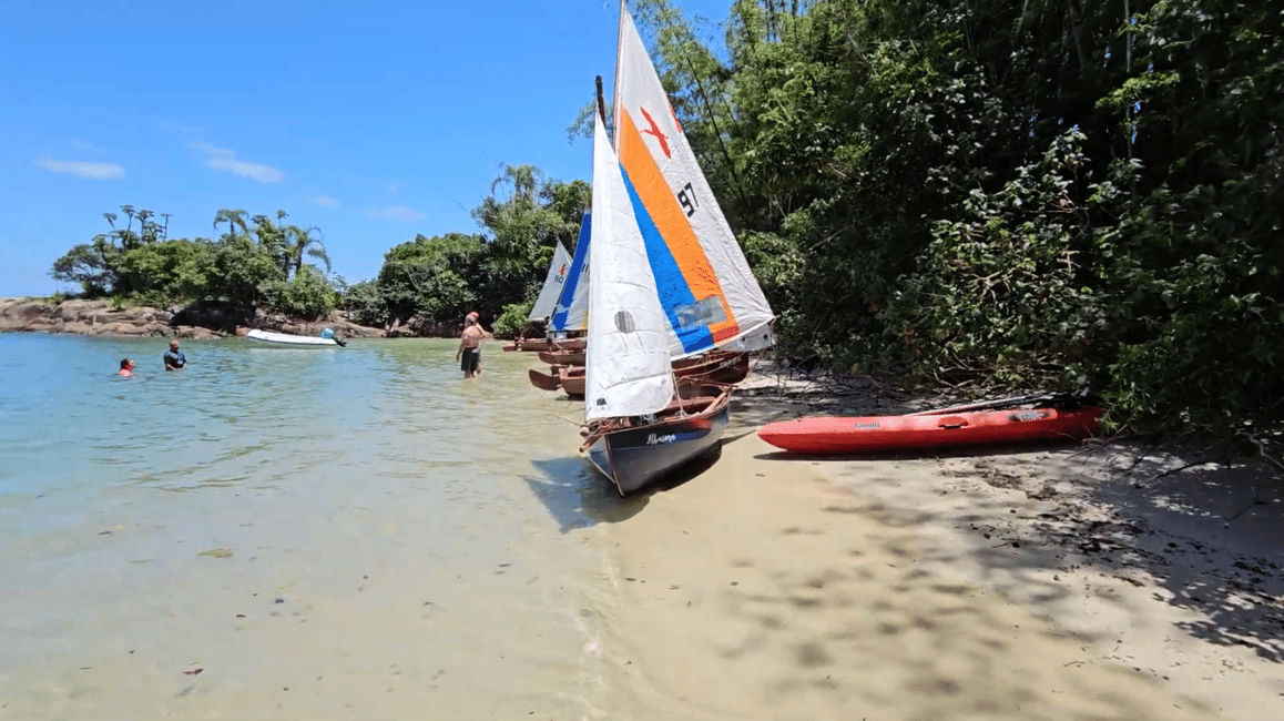 image n.6 of Florianópolis: Northern Island Boat Tour with Drinks activity in Florianópolis, uploaded by supplier