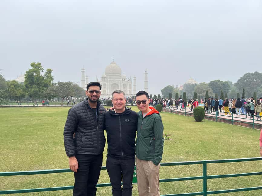 imagem n.7 de De Deli: Excursão privada de um dia ao Taj Mahal e Agra com almoço 5* atividade em Agra, carregada pelo fornecedor