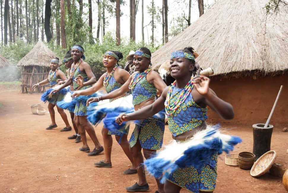 image n.9 of Karen Blixen, Beads Factory, Giraffe Center & Bomas Day Tour activity in Nairobi, uploaded by supplier