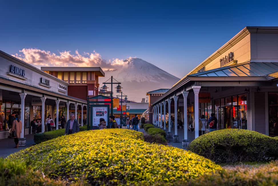 image n.3 of Tokyo: Hakone Fuji Day Tour w/ Cruise, Cable Car, Volcano activity in Hakone, uploaded by supplier