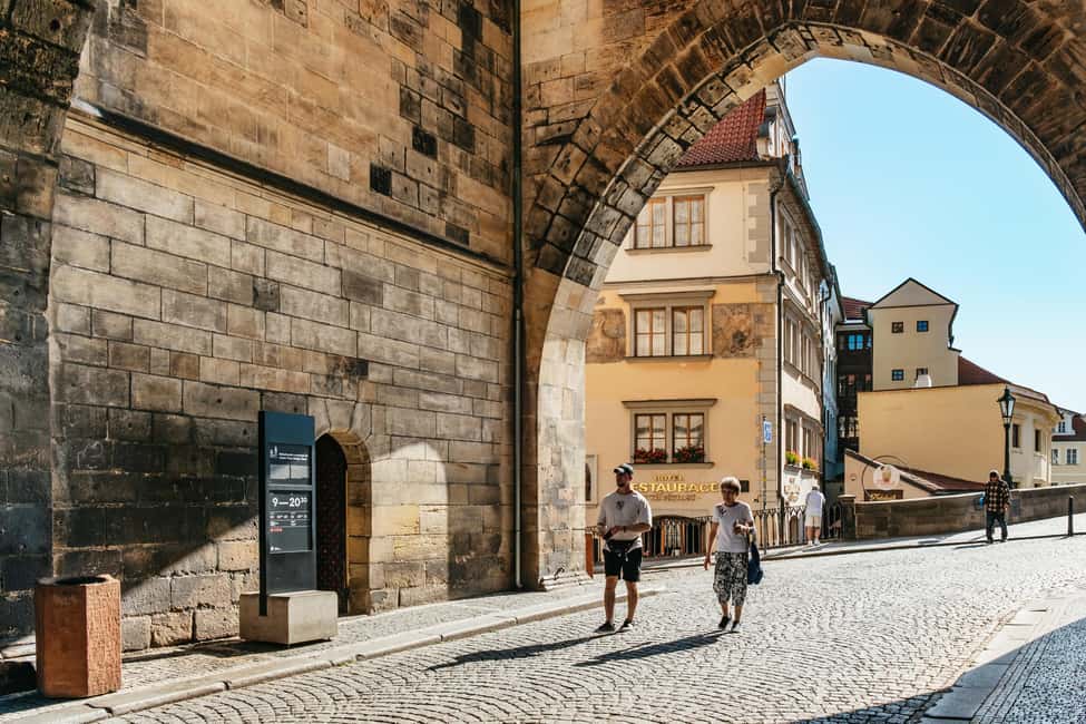 Prag içindeki Prag Eski Şehir, Astronomik Saat ve Yeraltı Turu etkinliğinin tedarikçi tarafından yüklenen 13 no'lu görseli