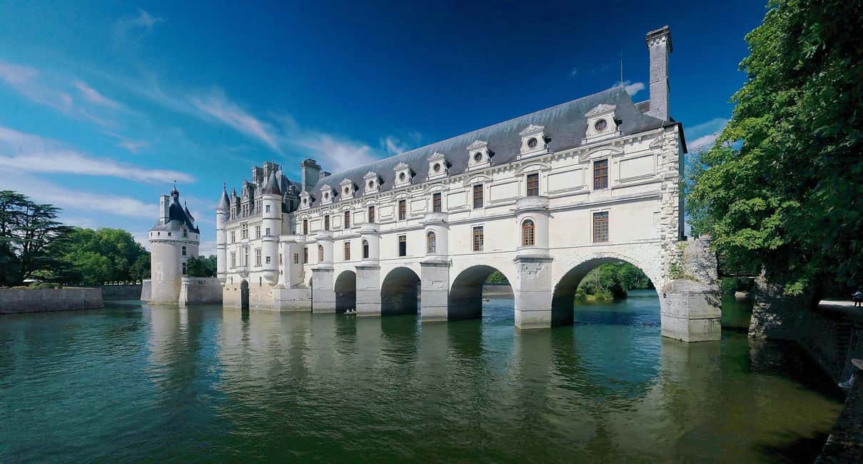 image n.3 of Private visit of the Loire Valley Castles from Paris activity in Chenonceaux, uploaded by supplier