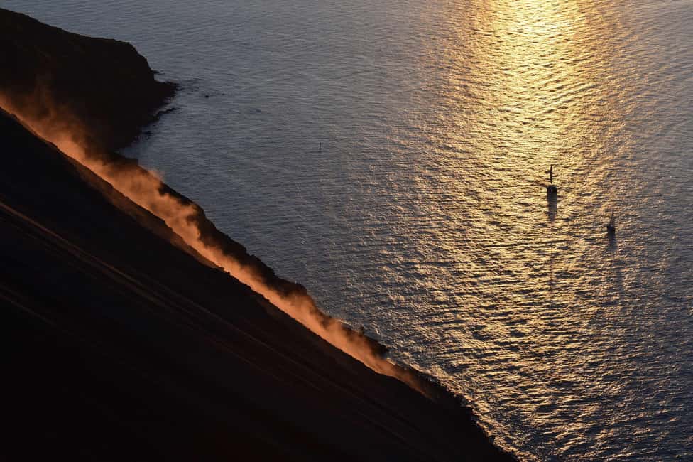 billede nr.4 af aktiviteten Stromboli: Trekking i solnedgangen ved Sciara del Fuoco i Lipari by, uploadet af udbyder