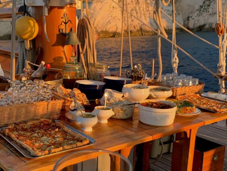 image n.3 of Marseille: Frioul Islands Sunset Cruise with Cocktail Dinner activity in Marseille, uploaded by supplier