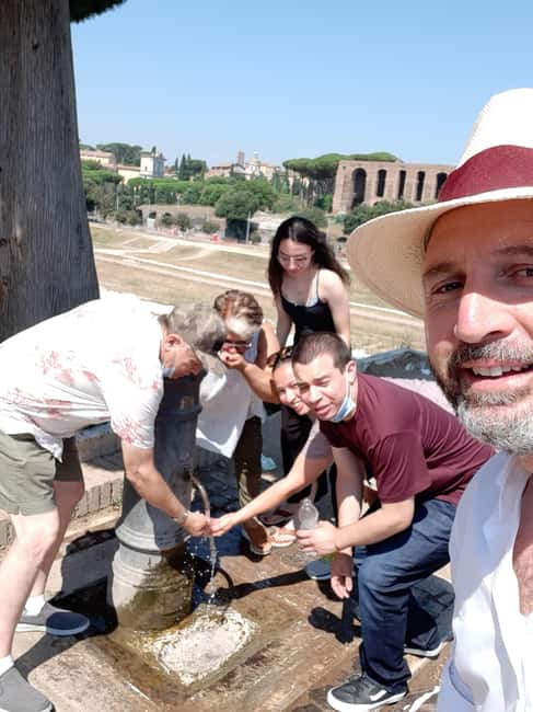 Image N°12 de Les 12 plus beaux monuments de Rome visite d'une jounée privée activité à Rome, publiée par le prestataire