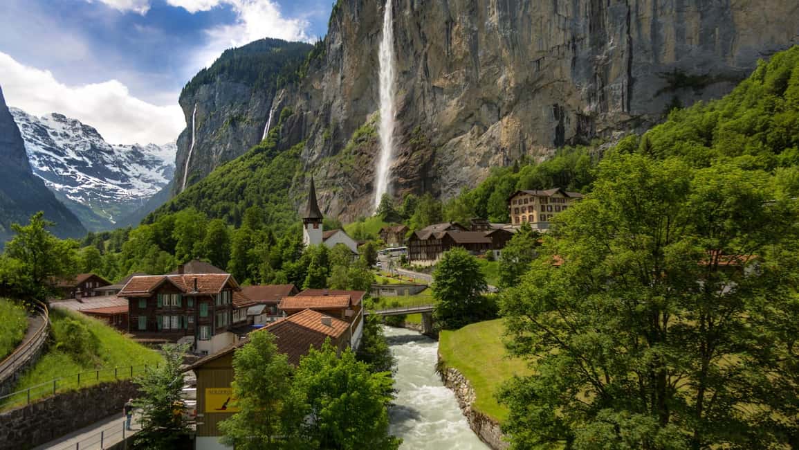 imagen n.º 7 de Explora los Pueblos Suizos: Interlaken-Grindelwald(Excursión Privada) actividad en Stechelberg, subida por el proveedor