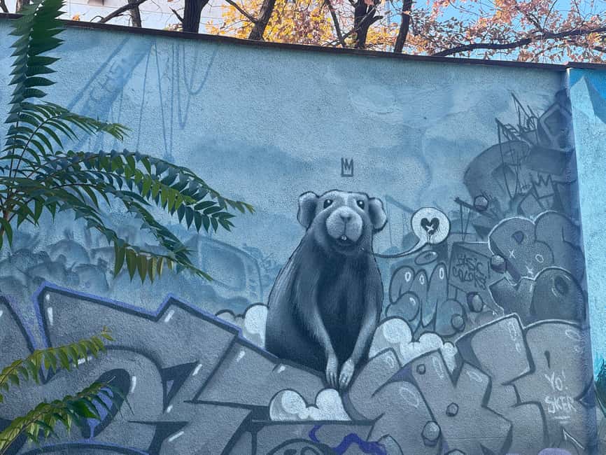 billede nr.9 af aktiviteten Bishkek Street Art og kirgisisk nomadehistorie (Walks & Talks) i Bishkek-regionen, uploadet af udbyder