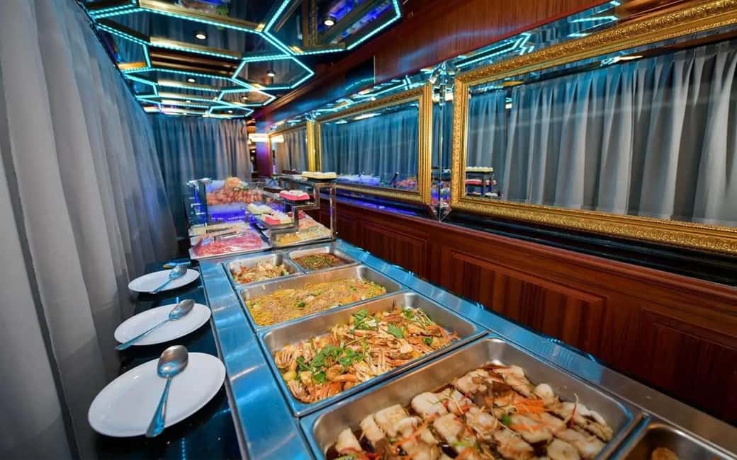image n.24 of Pattaya: All Star Dinner Cruise, Cabaret Show & Beer Buffet activity in Pattaya, uploaded by supplier
