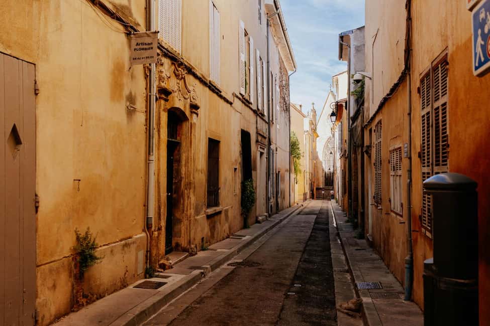 imagem n.19 de A riqueza da Provença num só dia - viagem privada personalizável atividade em Les Baux-de-Provence, carregada pelo fornecedor