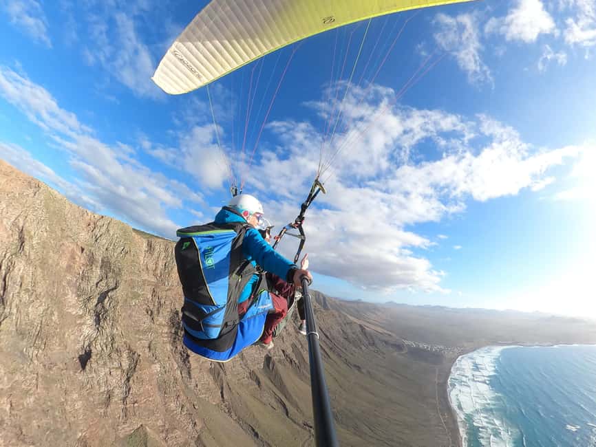 image n.17 of Lanzarote: Tandem Paragliding activity in Tenesar, uploaded by supplier