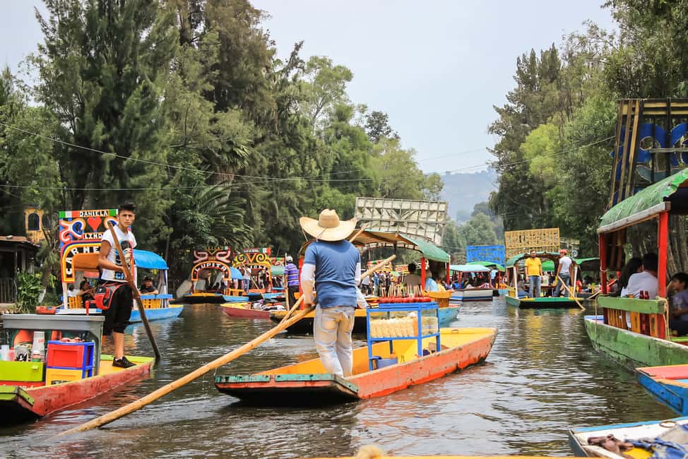 image n.6 of CDMX: Xochimilco, Coyoacan, Frida Kahlo Museum & Murals Tour activity in Mexico City, uploaded by supplier