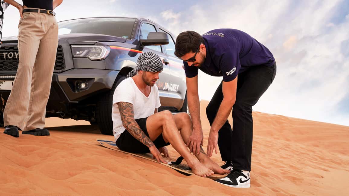 afbeelding n.6 van Ontdek de woestijn van Dubai: Safari in de Rode Duinen, Sandboard & Kamelen activiteit in Dubai, geüpload door aanbieder