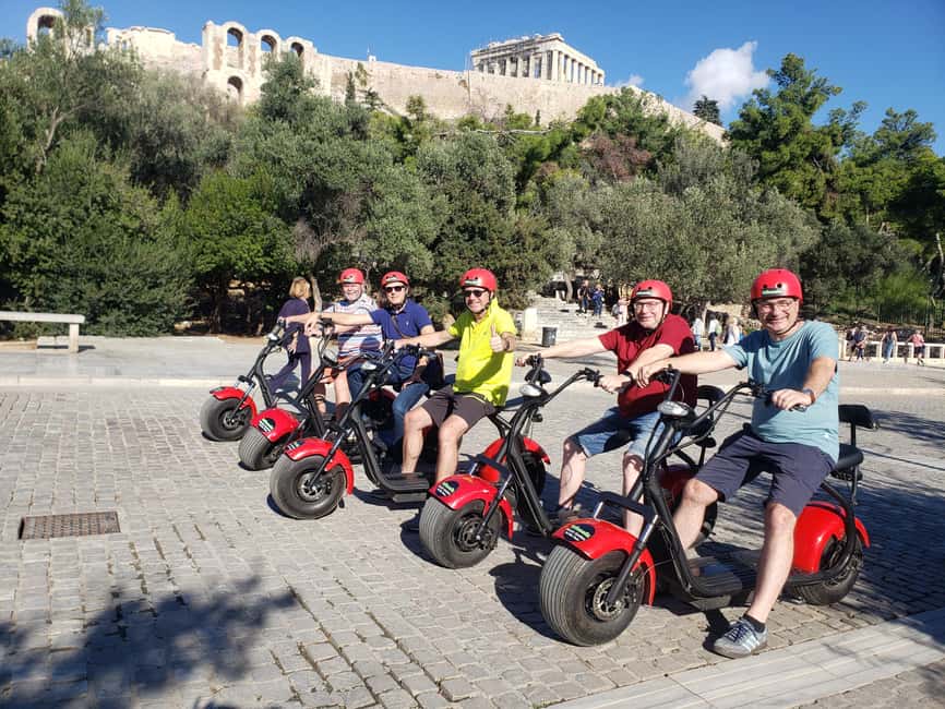 Atina içindeki Atina: Ödüllü Akropolis Rehberli e-Scooter Turu etkinliğinin tedarikçi tarafından yüklenen 9 no'lu görseli