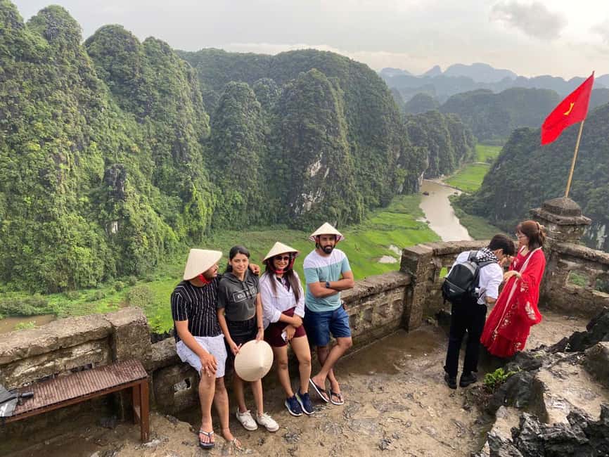 image n.25 of Hanoi/Ninh Binh: 1-Day Tam Coc/Trang An, Hoa Lu & Mua Caves activity in Central Vietnam, uploaded by supplier