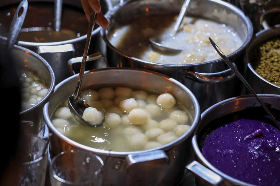 image n.7 of Hue: Guided Local Food Tour with Tastings activity in Hue, Vietnam, uploaded by supplier