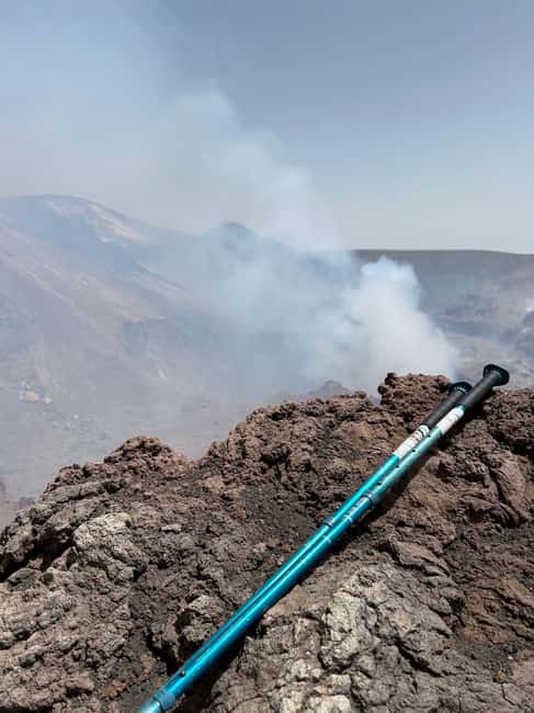 imagen n.º 19 de Excursión al Etna a 3000 mt. con teleférico y jeep 4x4 actividad en Catania, subida por el proveedor
