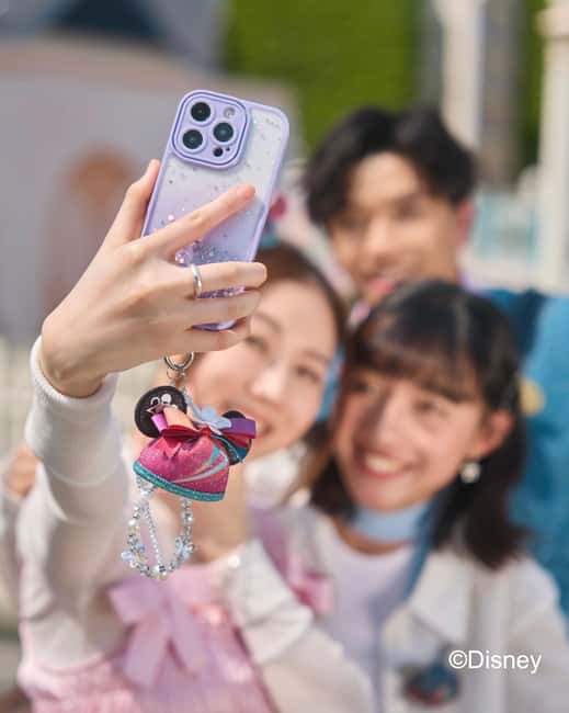 image n.9 of Hong Kong Disneyland: 20th Anniversary SouvenEAR Day Ticket activity in Lantau Island, uploaded by supplier