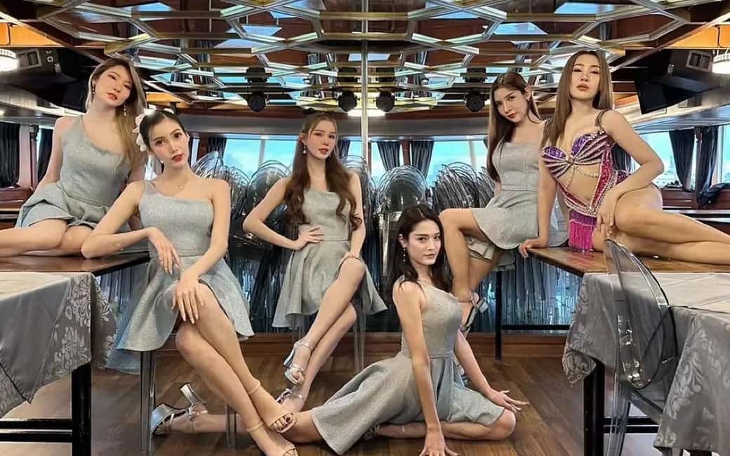 image n.18 of Pattaya: All Star Dinner Cruise, Cabaret Show & Beer Buffet activity in Pattaya, uploaded by supplier