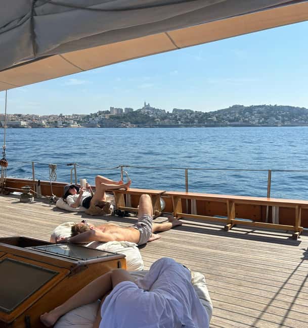 image n.8 of Marseille: Frioul Islands Sunset Cruise with Cocktail Dinner activity in Marseille, uploaded by supplier