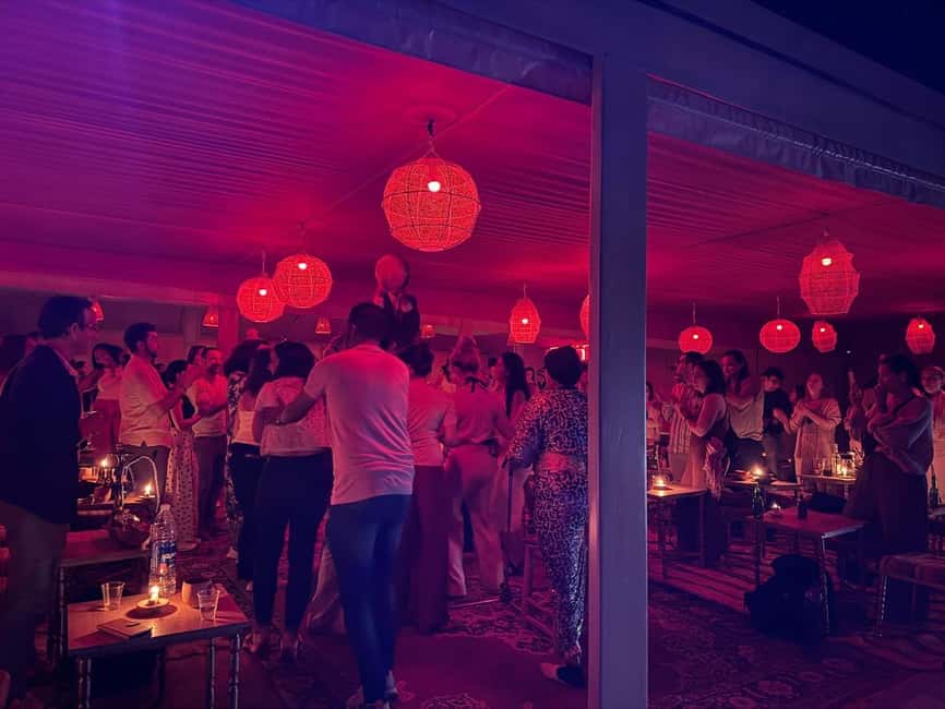imagen n.º 19 de Marrakech: Retiro en el desierto de Agafay, tienda, cena, espectáculo y piscina actividad en Marrakech-Safí, subida por el proveedor