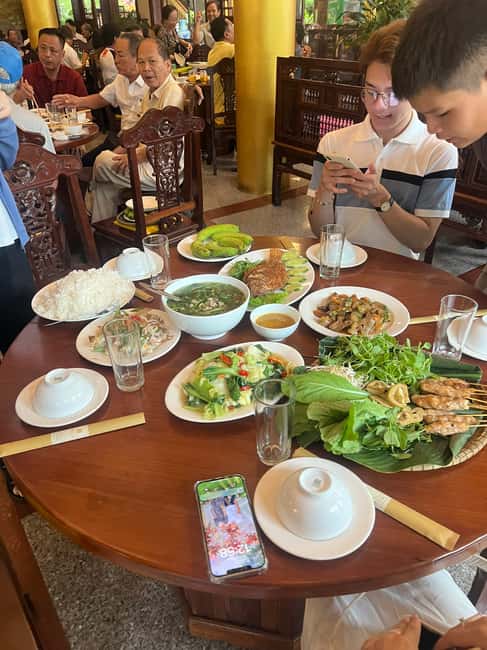 bilde nr.16 av Fra Hoian og Danang: Hue byrundtur med HaiVan Pass aktivitet i Hue, lastet opp av leverandør