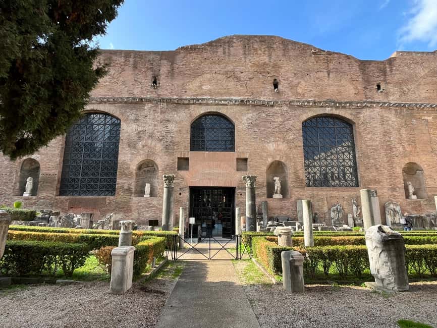 Image N°1 de Rome : Visite des merveilles de Michel-Ange aux thermes de Dioclétien activité à Rome, publiée par le prestataire