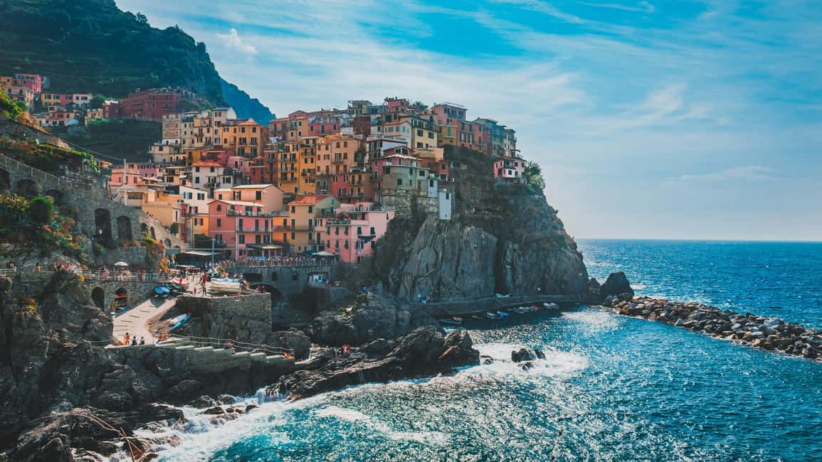 Immagine nº 13 di La Spezia: tour in barca delle Cinque Terre con cibo e bevande attività a Levanto, caricata dal fornitore