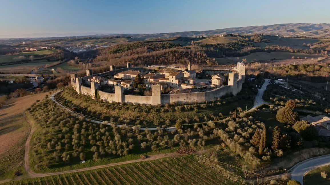 Immagine nº 1 di Da Firenze: Siena privata, San Gimignano + degustazione vini attività a Siena, caricata dal fornitore