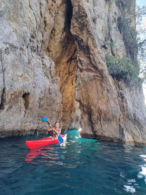 image n.5 of La Spezia: Sunset Kayak & Caves Tour w/ Swimming & Aperitif activity in Venice, uploaded by supplier