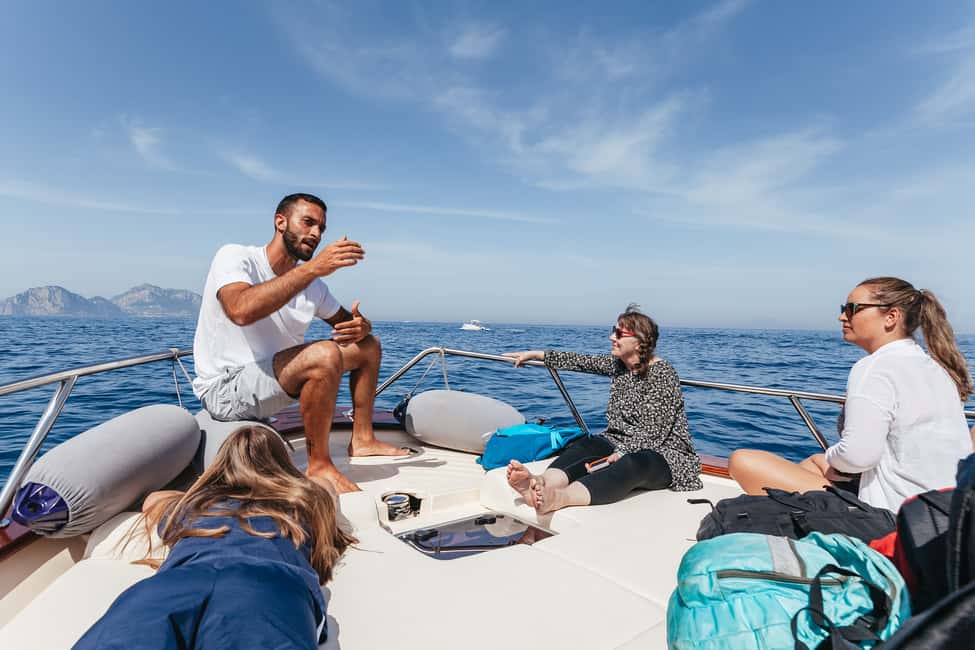 Image N°11 de Au départ de Sorrente : Excursion d'une journée en bateau à Amalfi et Positano activité à Campanie, publiée par le prestataire