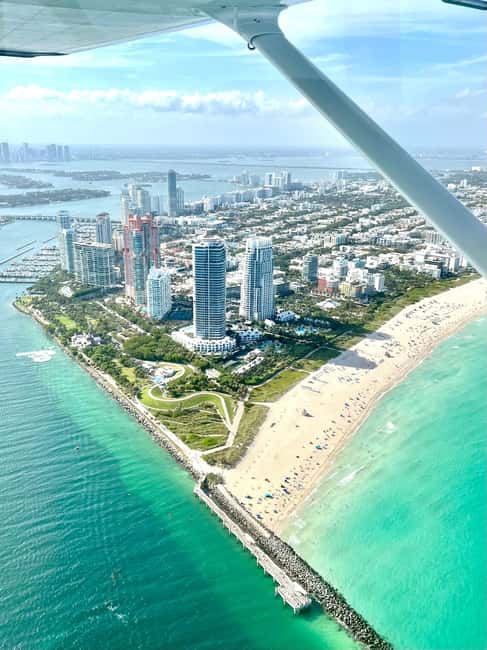image n.2 of Miami Beach: South Beach Private Airplane Tour with Drinks activity in Miami, uploaded by supplier