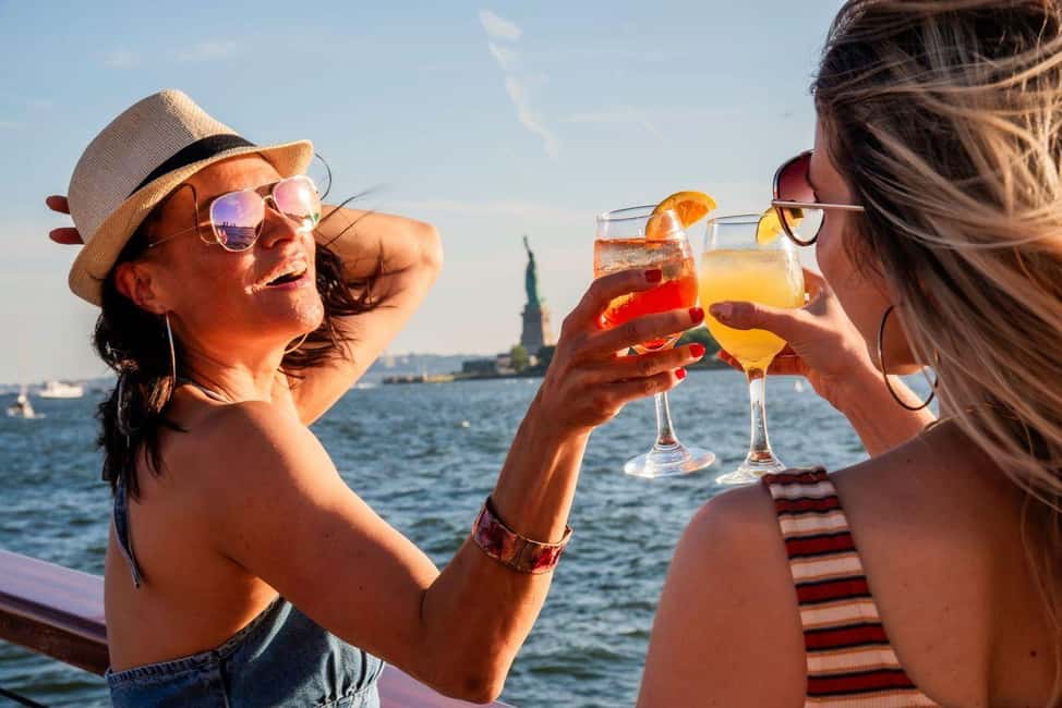 image n.35 of New York City: Sunset Yacht Cruise activity in New York City, uploaded by supplier