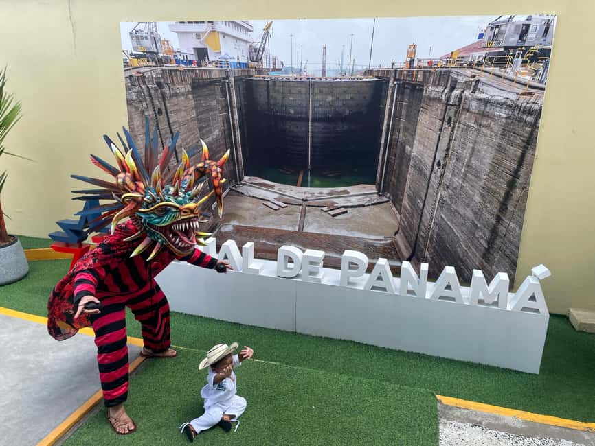 image n.19 of Panama City: Half-day tour of highlights and Panama Canal activity in Panama City, uploaded by supplier