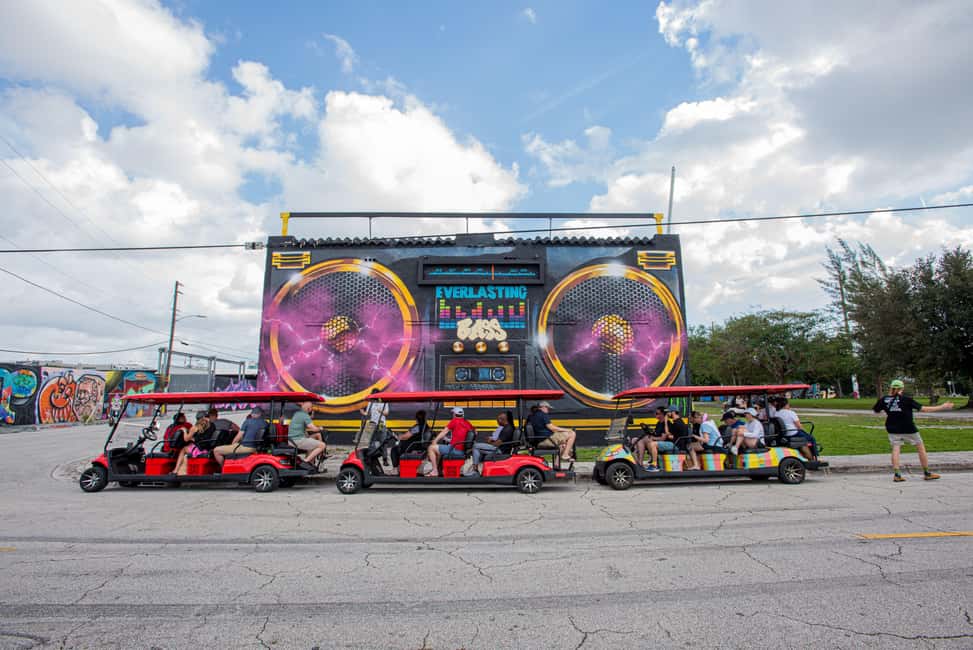 imagen n.º 1 de Recorrido de 1 hora por el distrito artístico de Wynwood en buggies de arte urbano actividad en Miami, subida por el proveedor