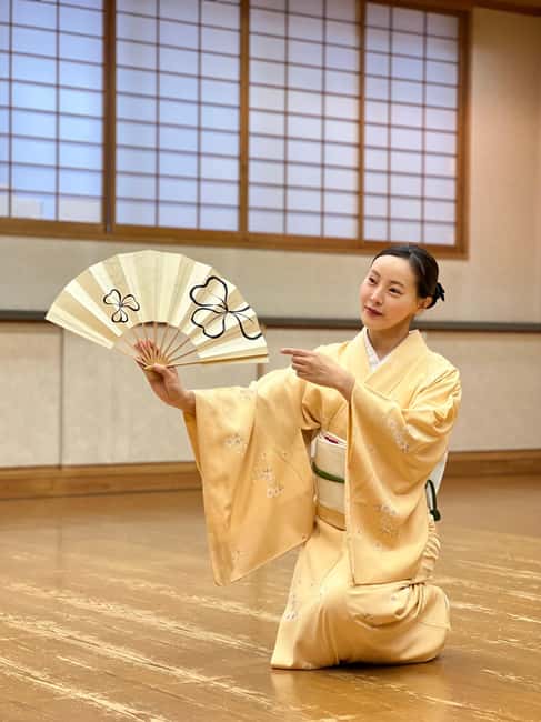 image n.1 of Tokyo: Authentic Japanese Dance experience by professionals activity in Tokyo, uploaded by supplier